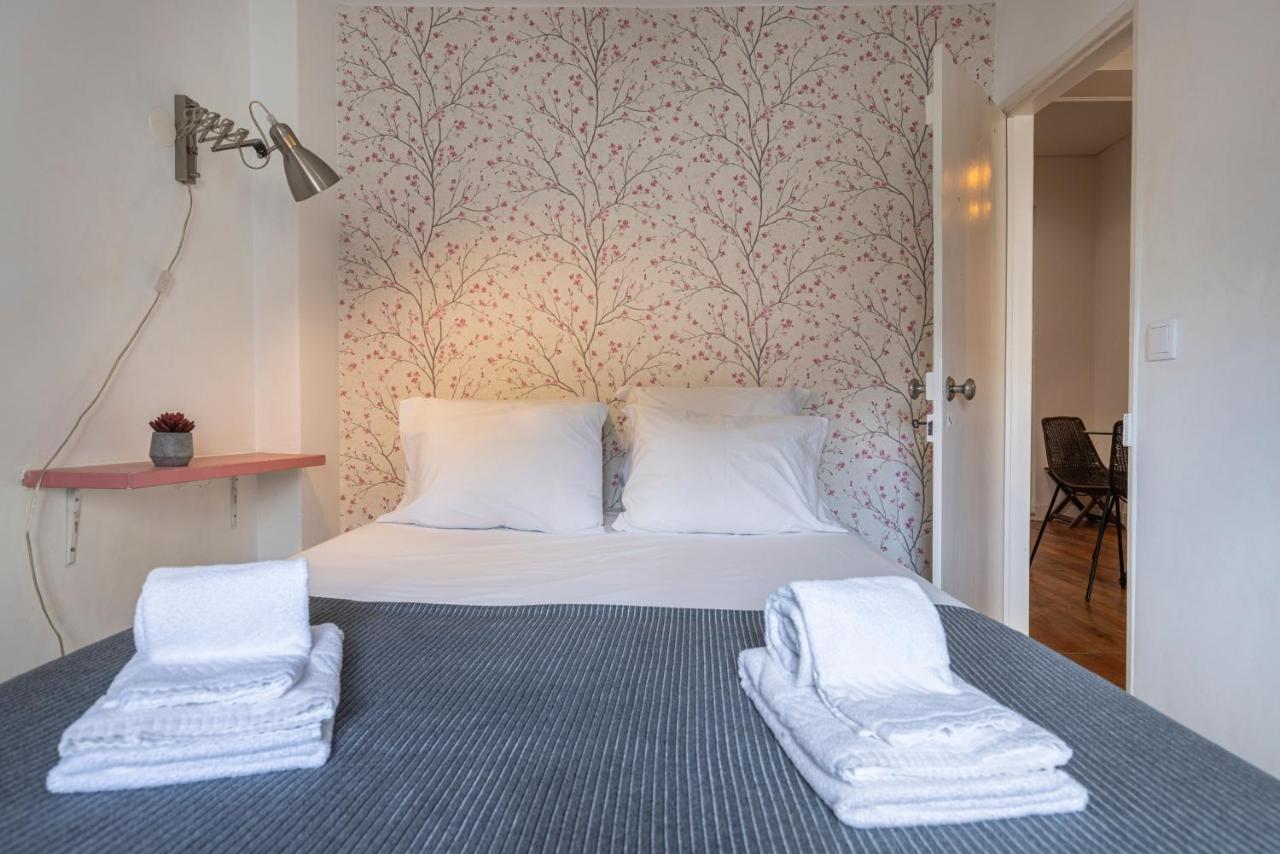 Alfama 2Bdr Duplex Apartment W/ Balcony By Lovelystay Lisboa Eksteriør billede