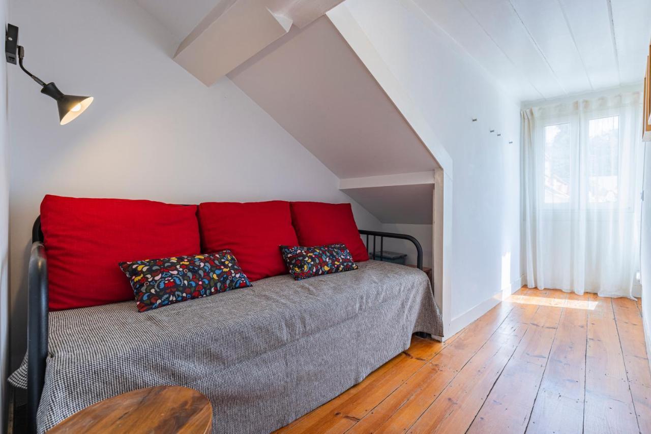 Alfama 2Bdr Duplex Apartment W/ Balcony By Lovelystay Lisboa Eksteriør billede