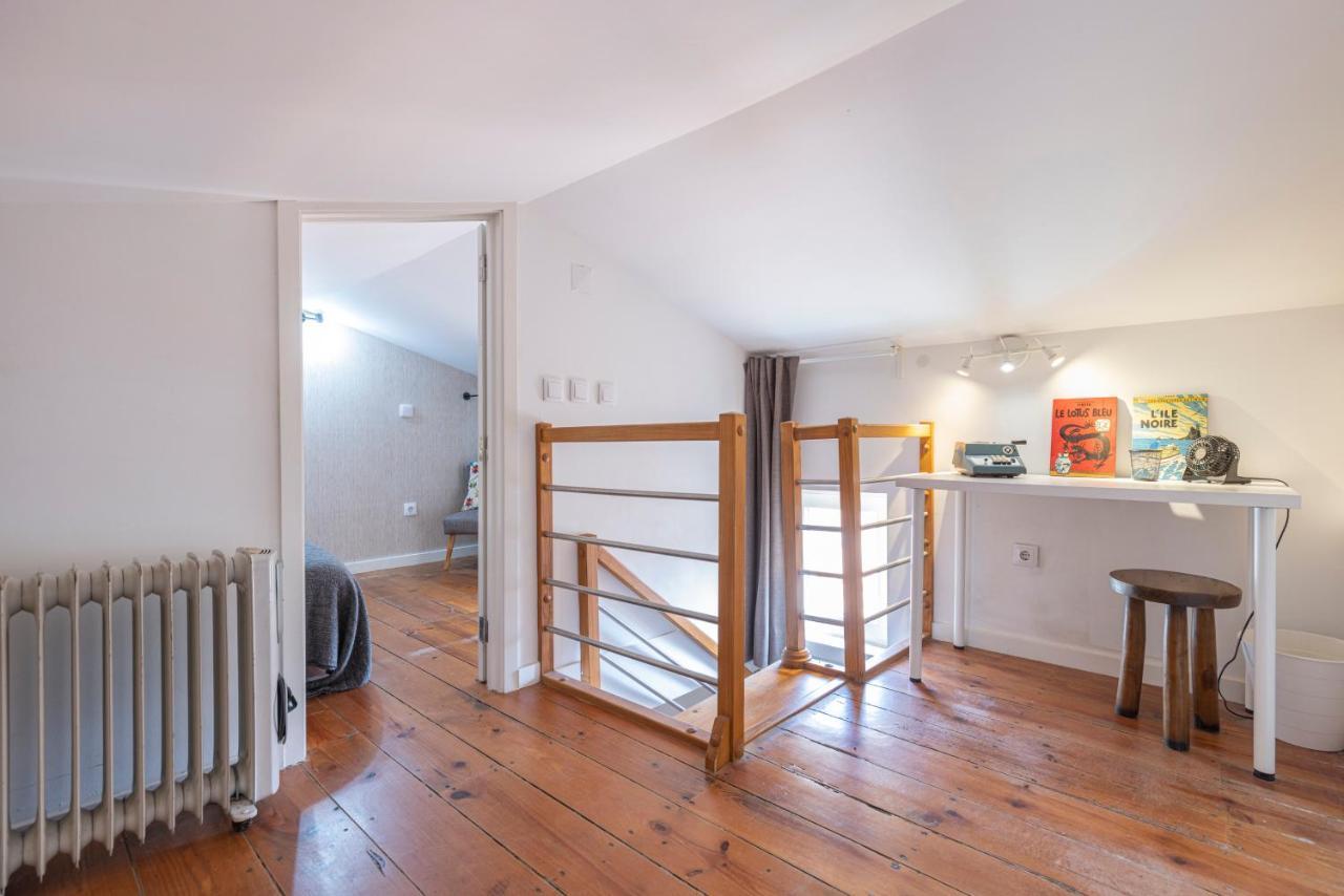 Alfama 2Bdr Duplex Apartment W/ Balcony By Lovelystay Lisboa Eksteriør billede